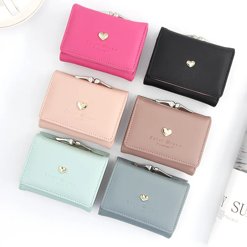 Small Women Wallet loving heart Short Women's Wallet Card Holder Girls