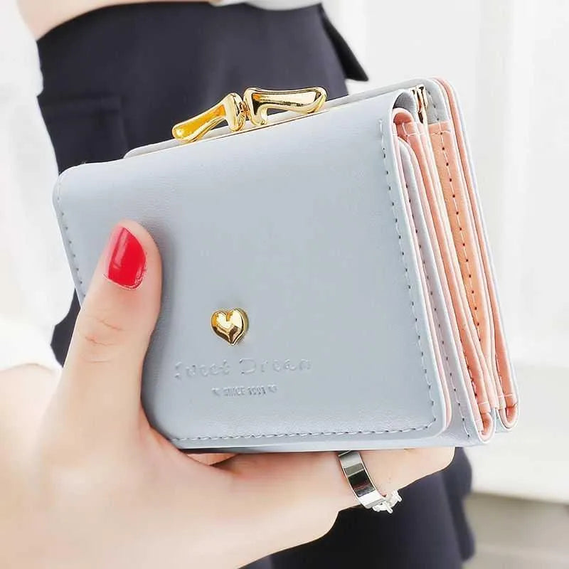 Small Women Wallet loving heart Short Women's Wallet Card Holder Girls