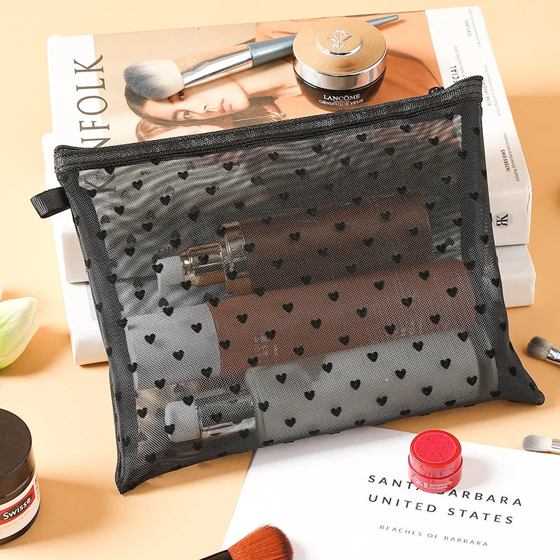 1Pcs Hot Mini Transparent Heart Makeup Bag Women Portable Lipsticks