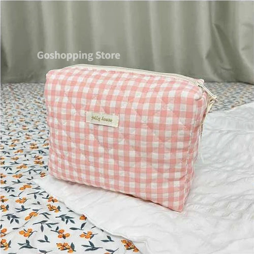 Quilted Cotton Ladies Travel Storage Bag Retro Cherry Women's Cosmetic