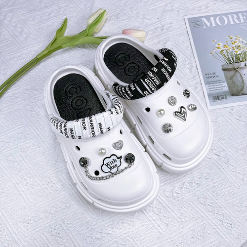 Fashion Charms Sandals 2024 New Clog Shoes Outdoor Women Slippers