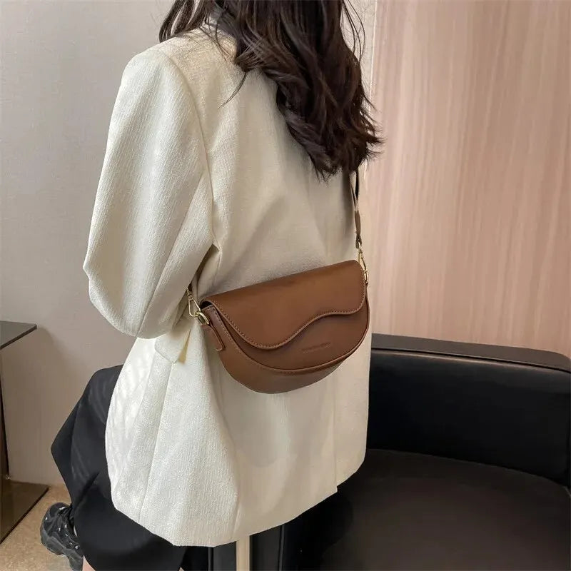 Women Vintage Solid Color Flap Small Saddle Shoulder Underarm Bag