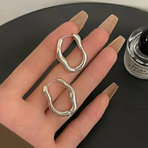 2PC Simple and Fashionable U-shaped Earrings Exquisite Women's Daily