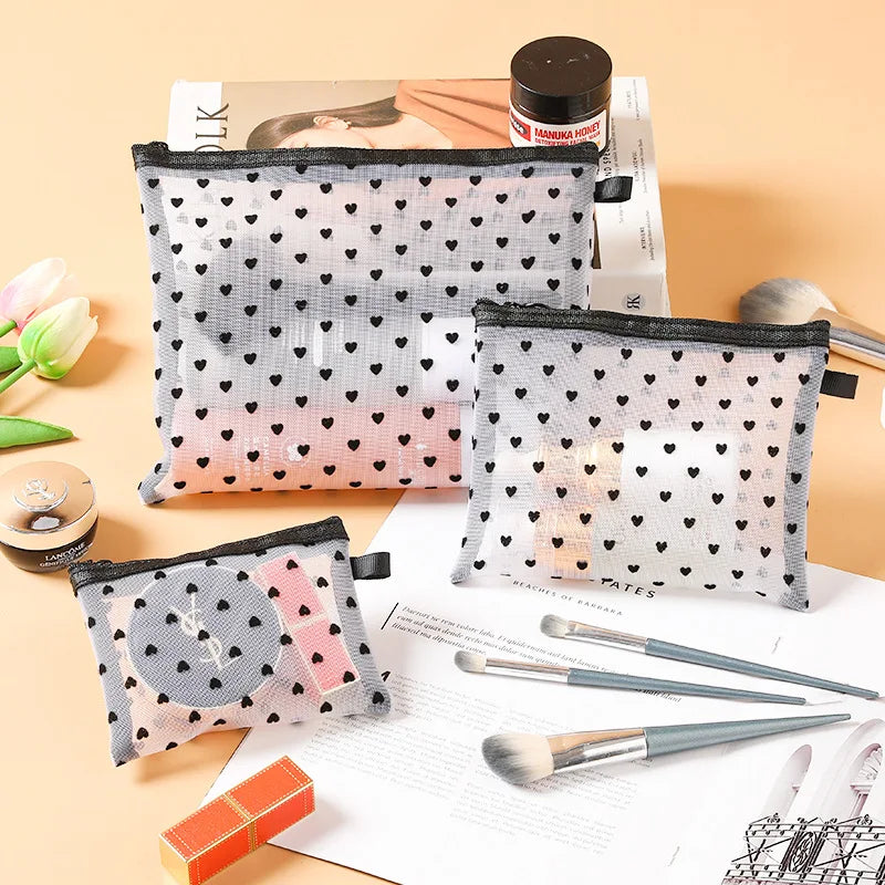 1Pcs Hot Mini Transparent Heart Makeup Bag Women Portable Lipsticks