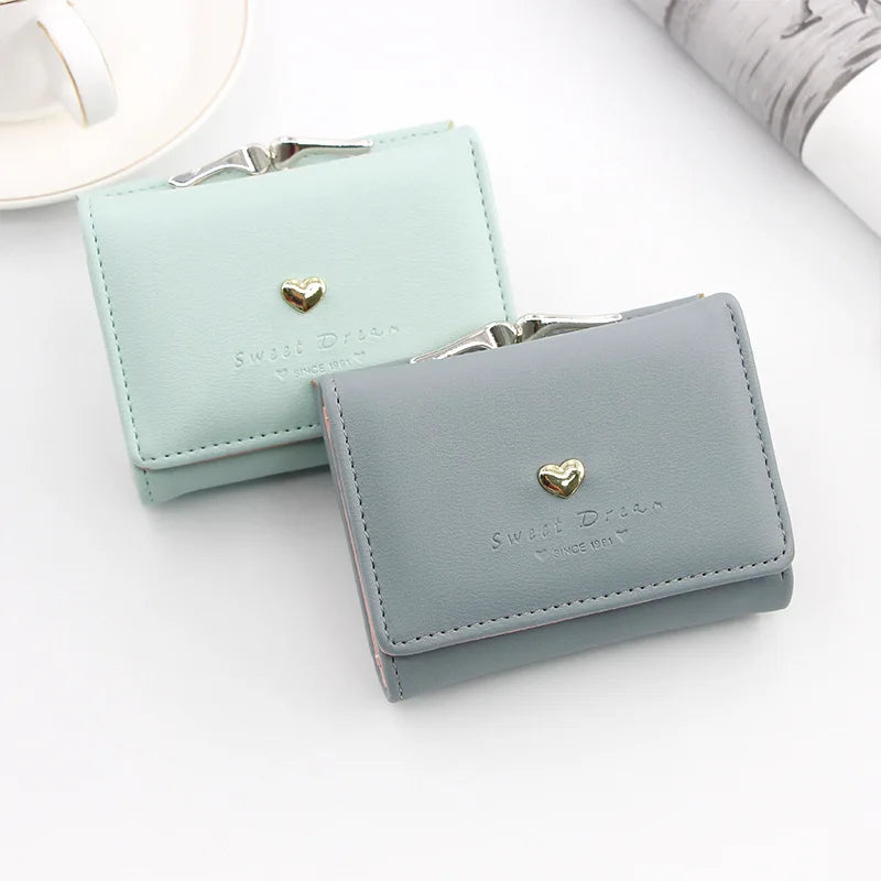 Small Women Wallet loving heart Short Women's Wallet Card Holder Girls