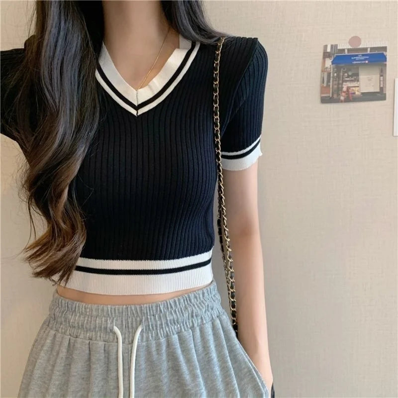 Sexy Versatile V-neck Short Sleeve T-shirt Women Summer Design Fresh