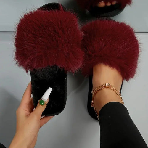 Winter 2024 Women's Fashion Fur Slippers Fluffy and Cute Plush Women's