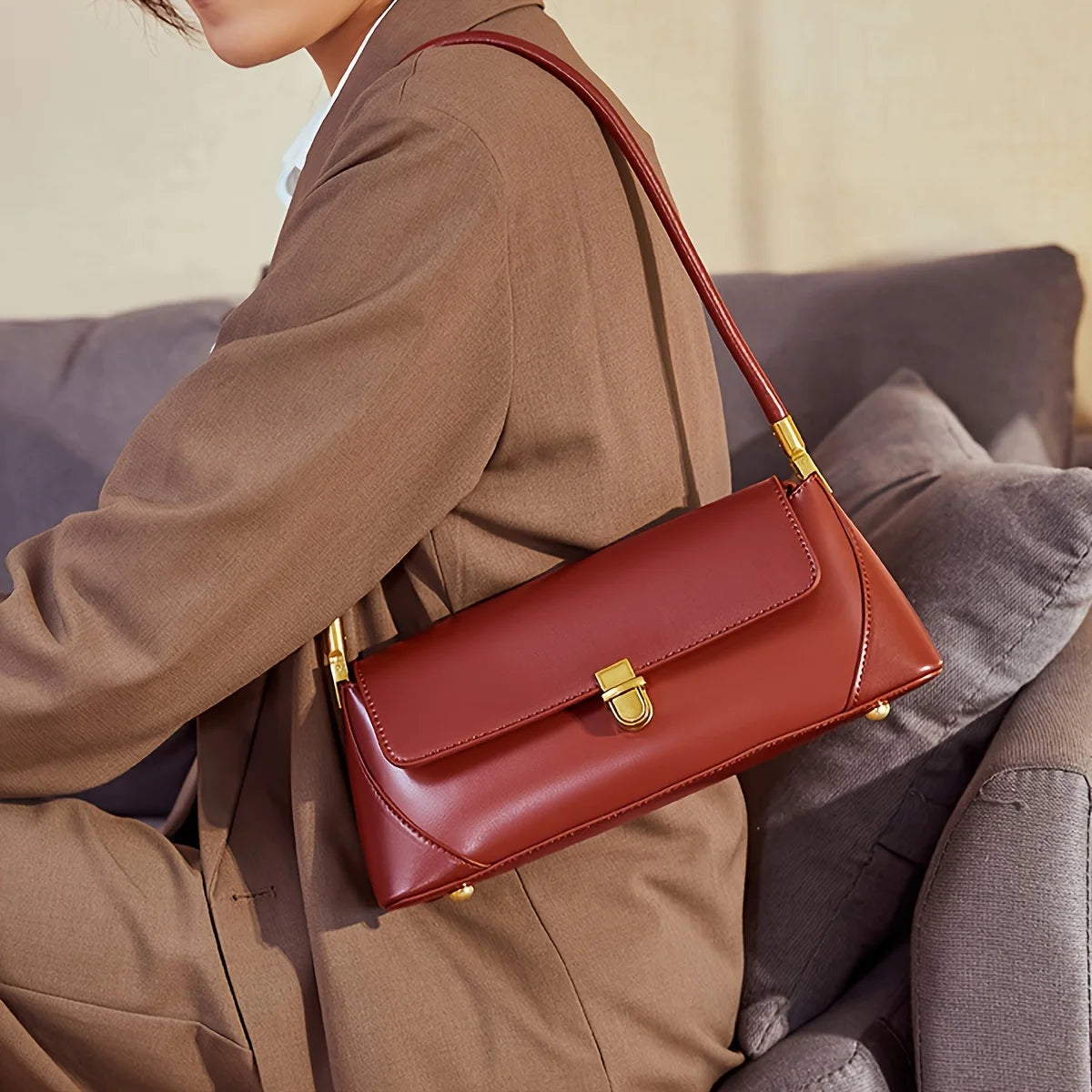 Women's Bag High Feeling Fashion Style PU Material Shoulder Bag Retro