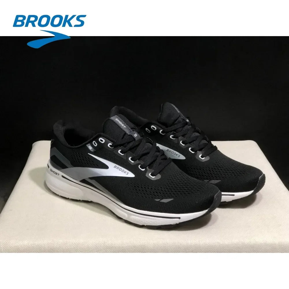 BROOKS Men’s Ghost 15 Ensures A Dynamic Fit and Comfortable Ride for