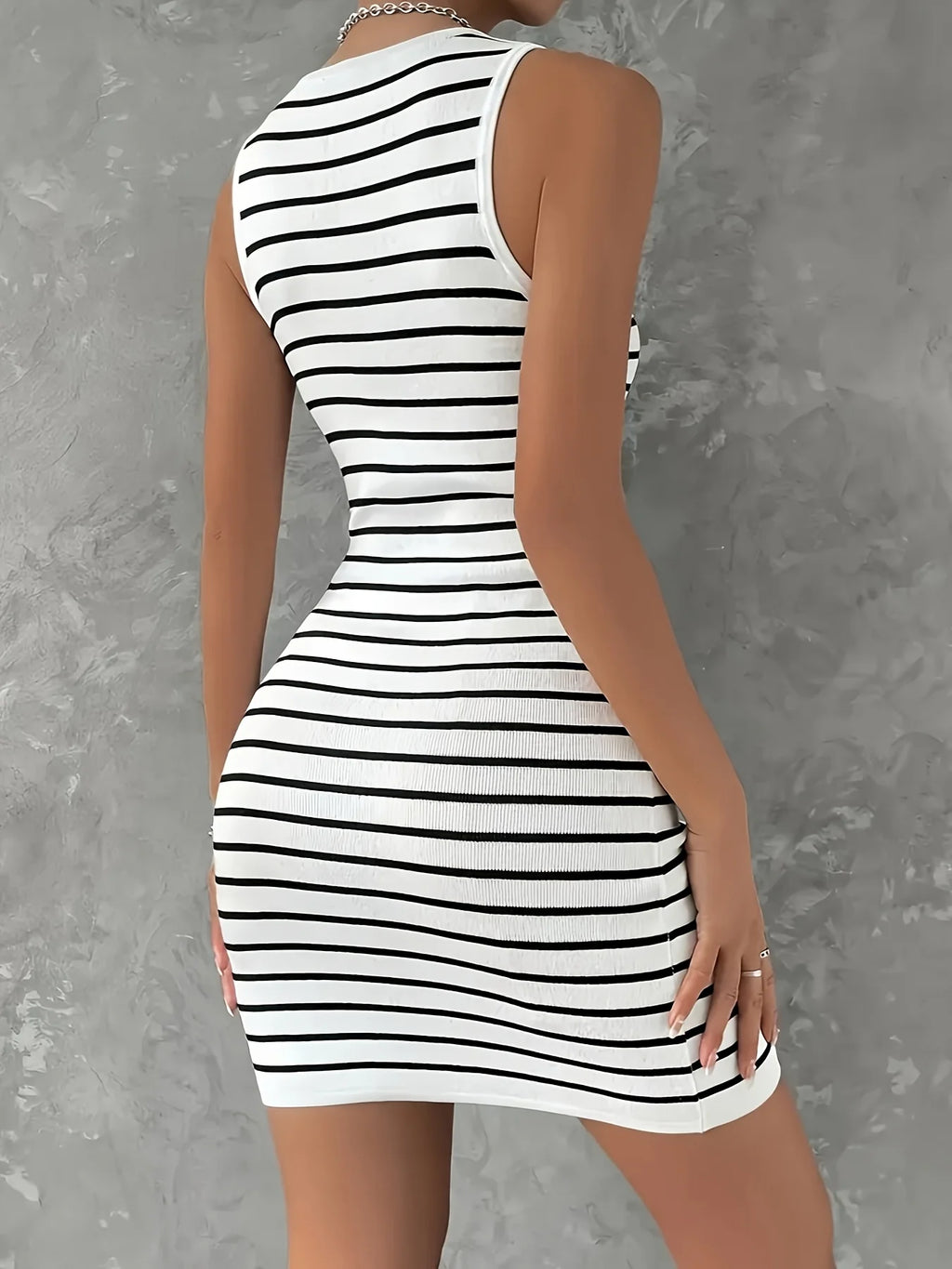 Fashion women's zipper waist knitted hip dress women's short sleeved