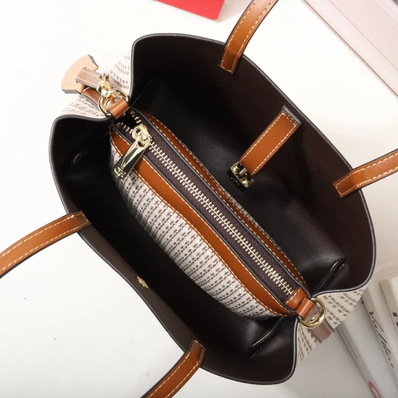 CH Premium Versatile Leather Crossbody Bag Ladies Large Capacity Daily