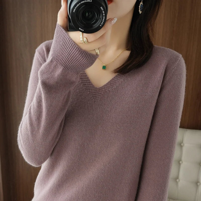 New Cashmere Women's V-neck Pullover Lace Neck Hollow Out Design