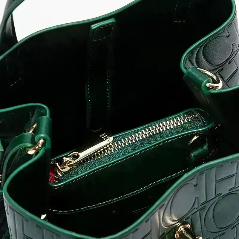 Embossed Ladies Crossbody Bag Letter Printing Design Ladies Handbag