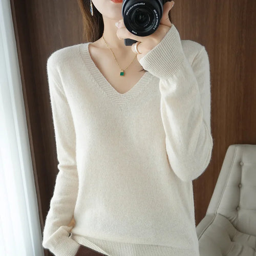 New Cashmere Women's V-neck Pullover Lace Neck Hollow Out Design