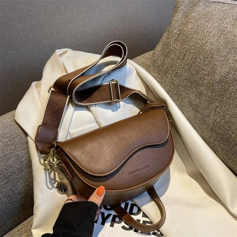 Women Vintage Solid Color Flap Small Saddle Shoulder Underarm Bag