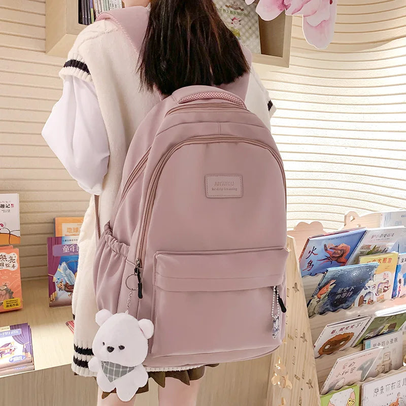 New Female Fashion Lady High Capacity Waterproof College Backpack