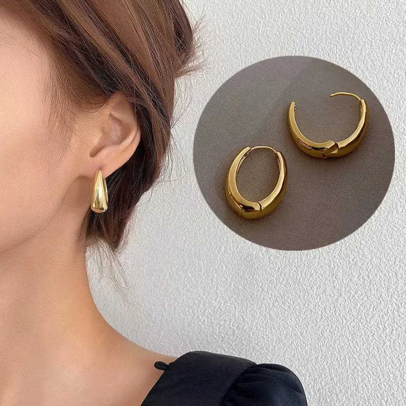 2PC Simple and Fashionable U-shaped Earrings Exquisite Women's Daily