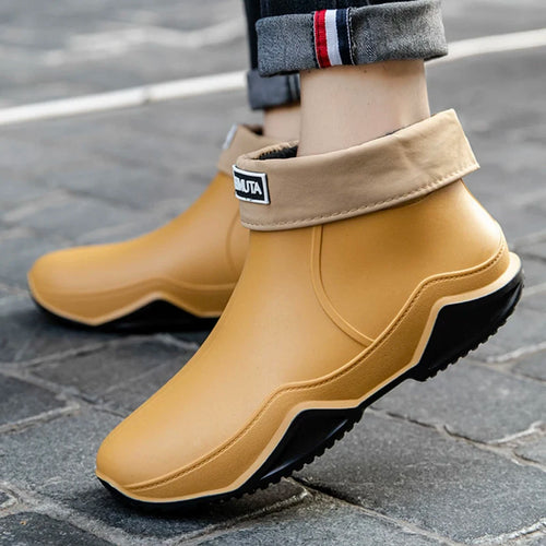 Fashionable Men & Women’s Ankle Rain Boots Anti-Slip Waterproof Shoes