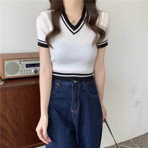 Sexy Versatile V-neck Short Sleeve T-shirt Women Summer Design Fresh