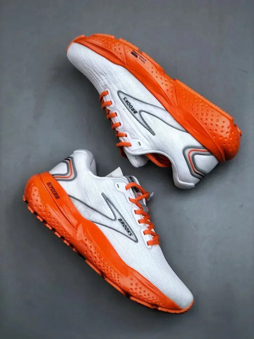 Brooks Men’s Glycerin 21 Neutral Running Shoe Gives You A Reliable Fit