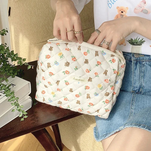 Quilted Cotton Ladies Travel Storage Bag Retro Cherry Women's Cosmetic