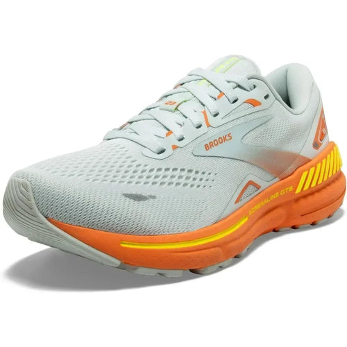 Brooks Men’s Adrenaline GTS 23 Features Breathable Materials For