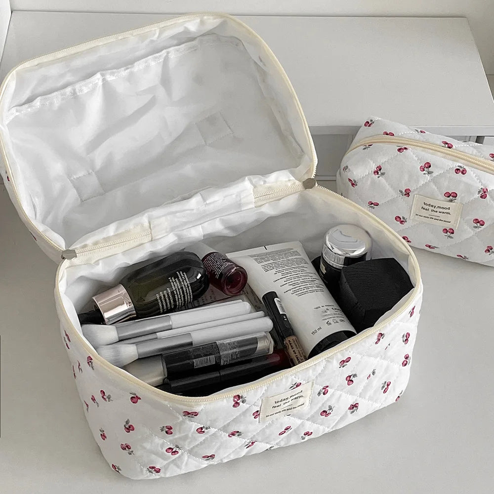 Fashion Cherry Tote Women Makeup Bag Portable Cute Ladies Cosmetic