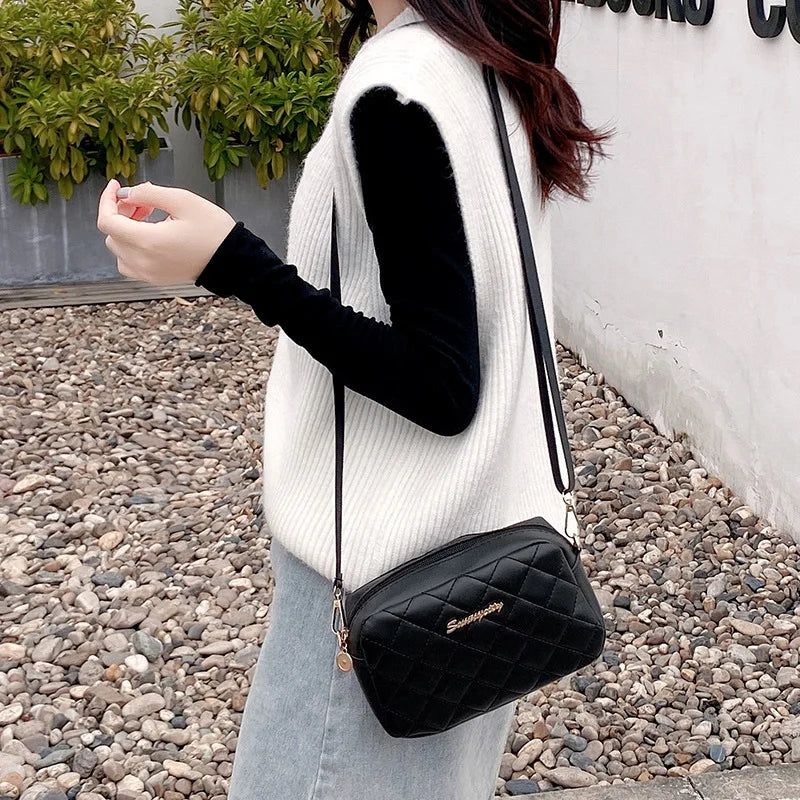 2023 Tassel Small Messenger Bag For Women Trend Lingge Embroidery