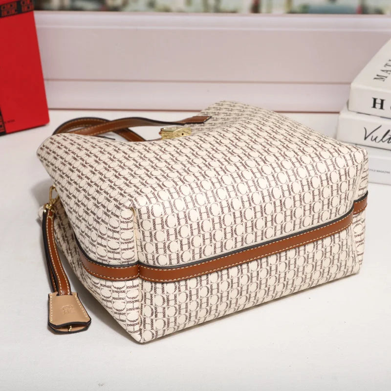 CH Premium Versatile Leather Crossbody Bag Ladies Large Capacity Daily