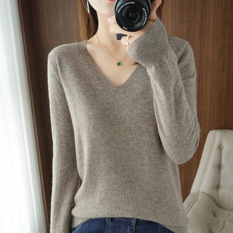 New Cashmere Women's V-neck Pullover Lace Neck Hollow Out Design