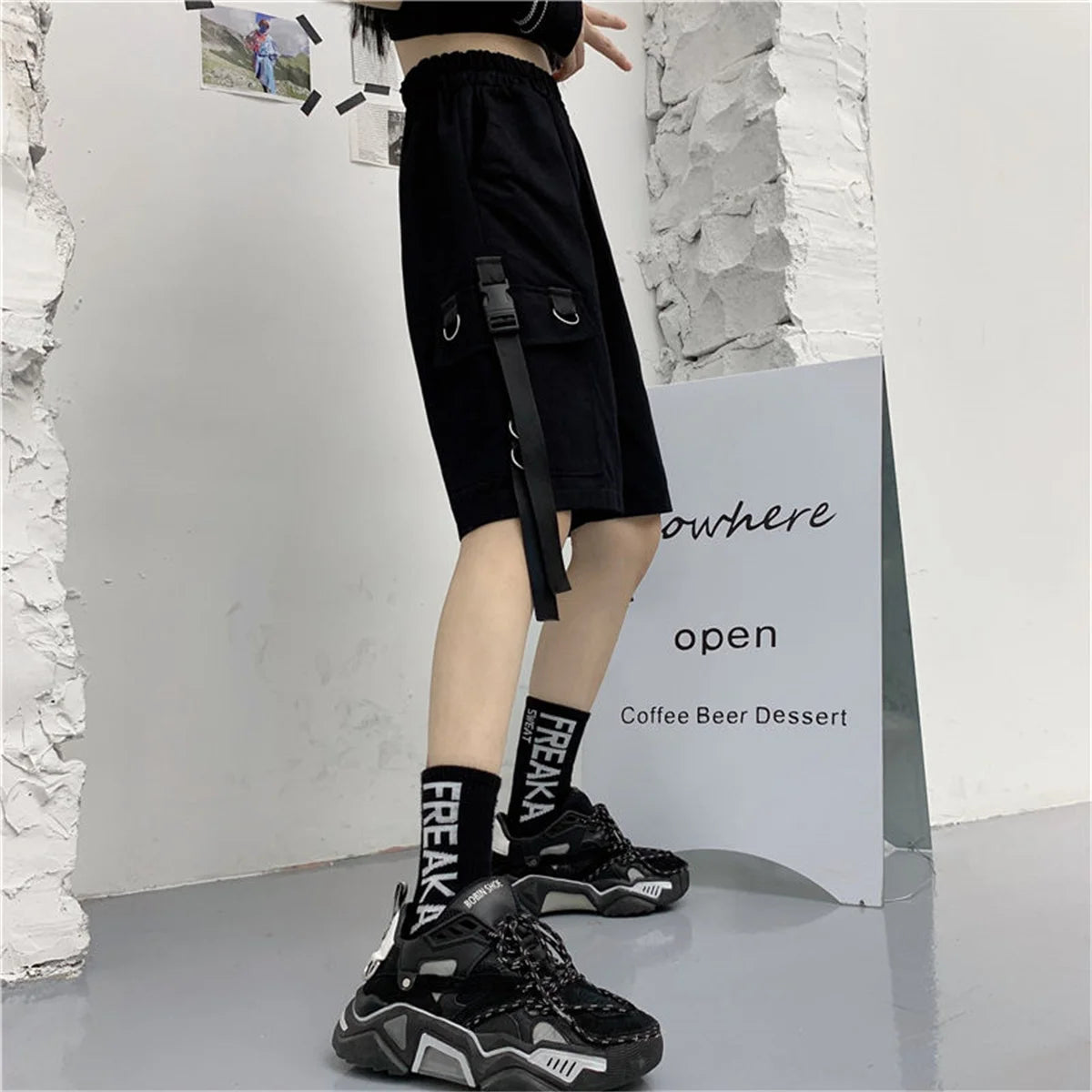 Loose Cargo Shorts Women Large Pocket Harajuku Japan Shorts Girl