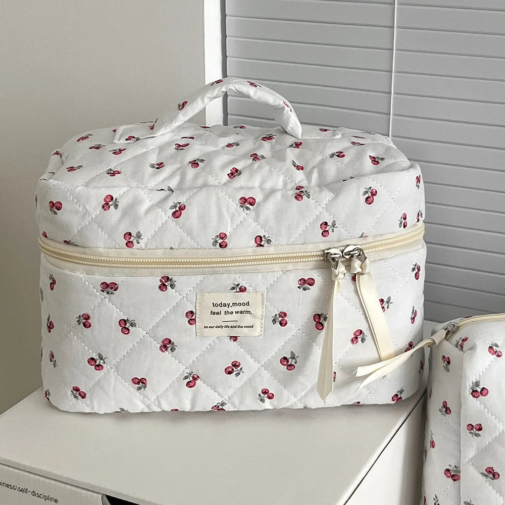 Fashion Cherry Tote Women Makeup Bag Portable Cute Ladies Cosmetic