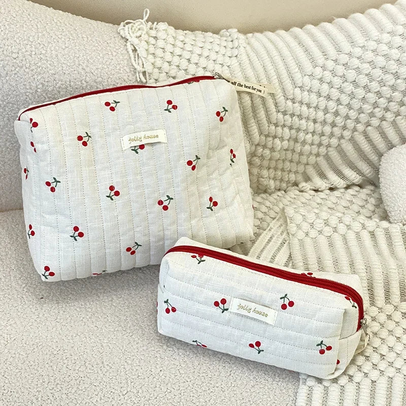 Quilted Cotton Ladies Travel Storage Bag Retro Cherry Women's Cosmetic