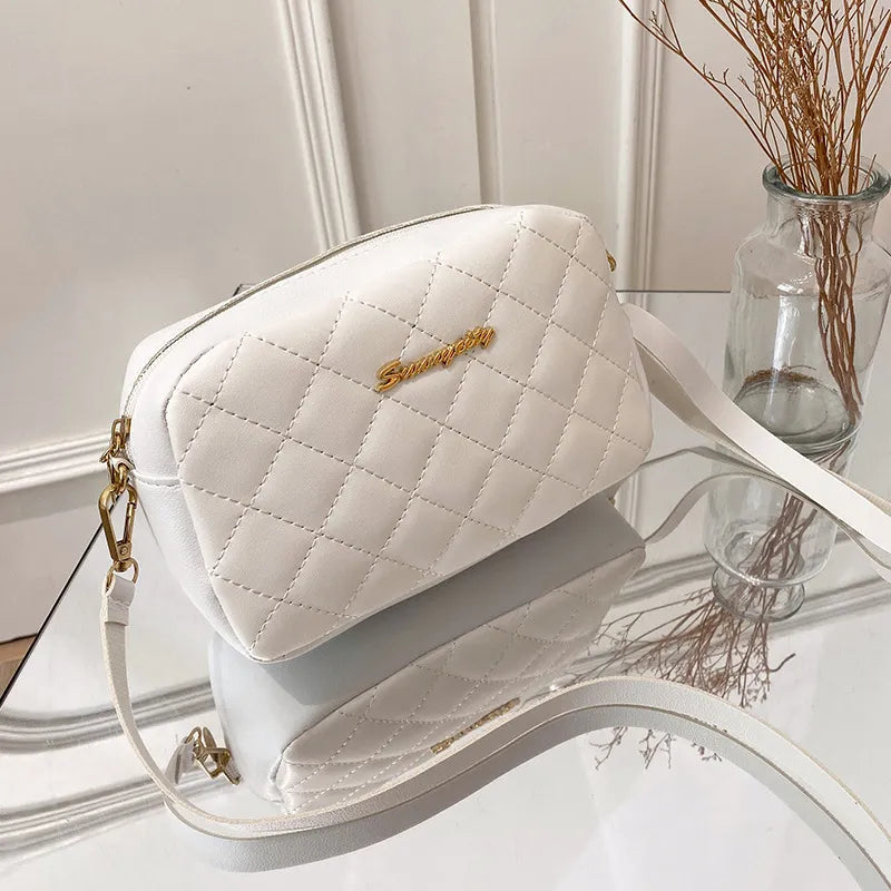 2023 Tassel Small Messenger Bag For Women Trend Lingge Embroidery