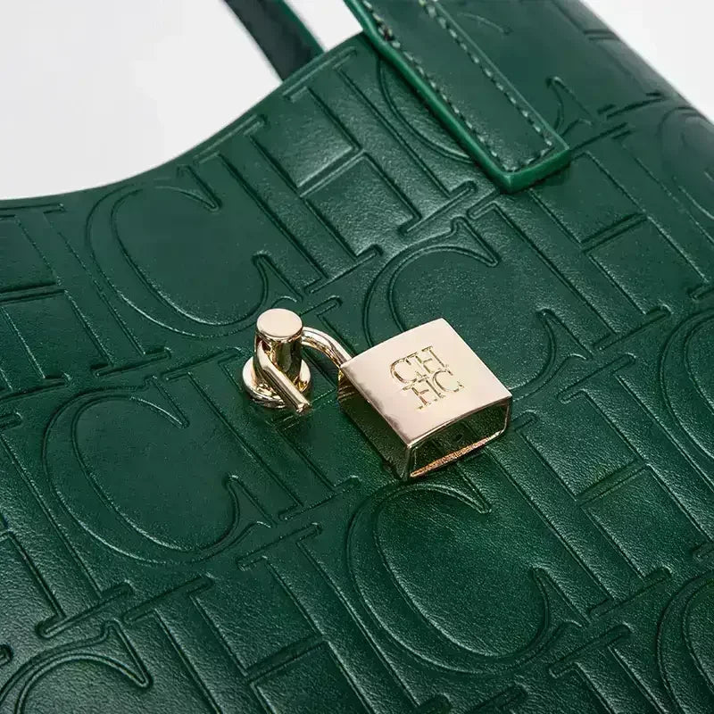 Embossed Ladies Crossbody Bag Letter Printing Design Ladies Handbag