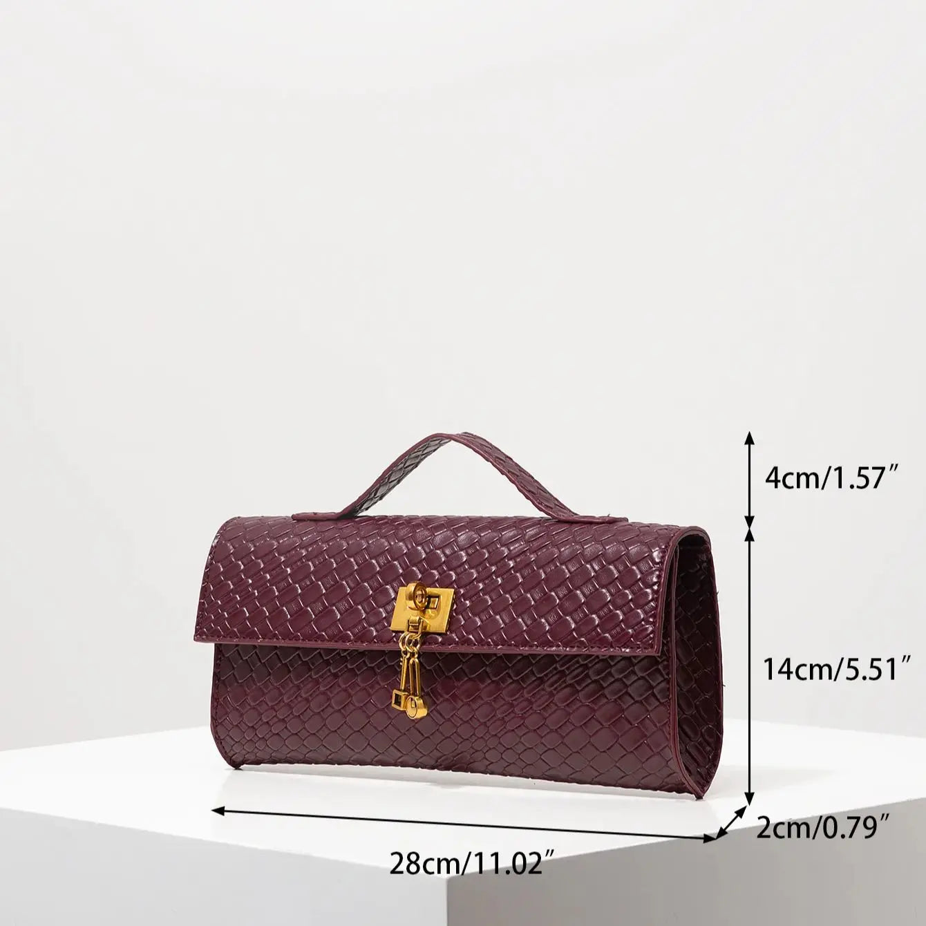 Retro Artificial Leather Woven Baguette, Flip Women's Clutch, Elegant