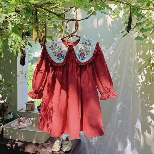 Arrival Autumn Girls Vintage Flowers Embroidery Pattern Long Sleeves